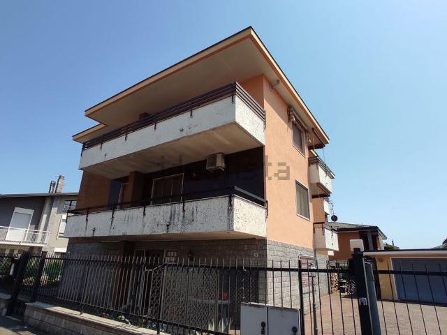Appartamento in vendita di 140 m² in Via Megolo, 15