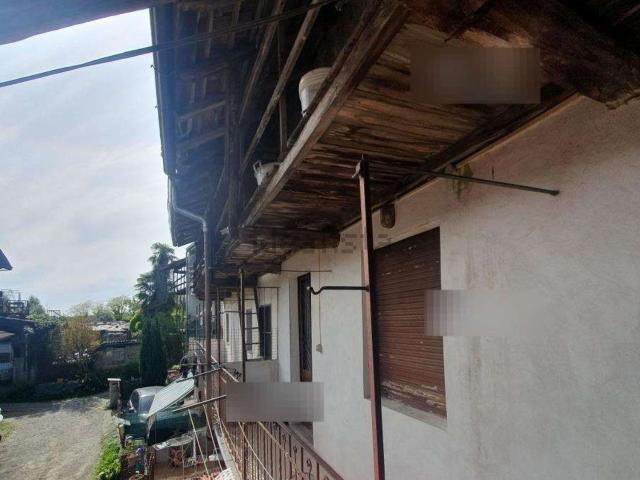 Appartamento in vendita di 140 m² in Via Mergozzo, 9