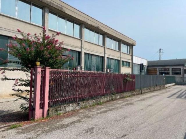Appartamento in vendita di 140 m² in Via Nazario Sauro, 22