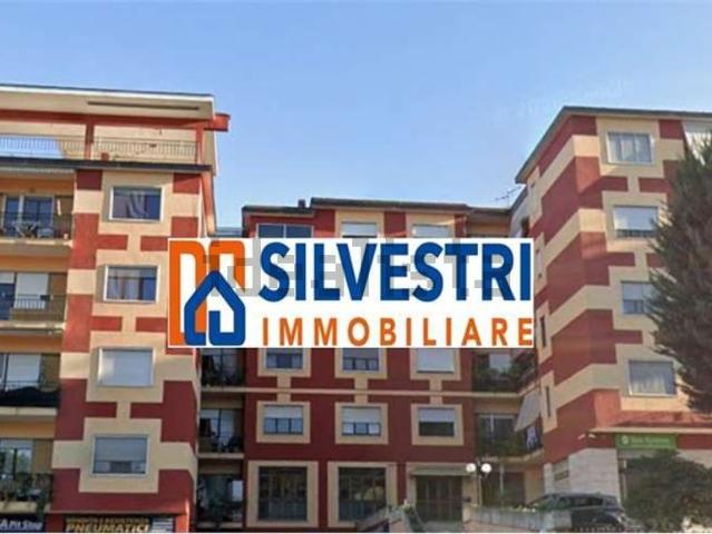 Appartamento in vendita di 140 m² in Via Napoli