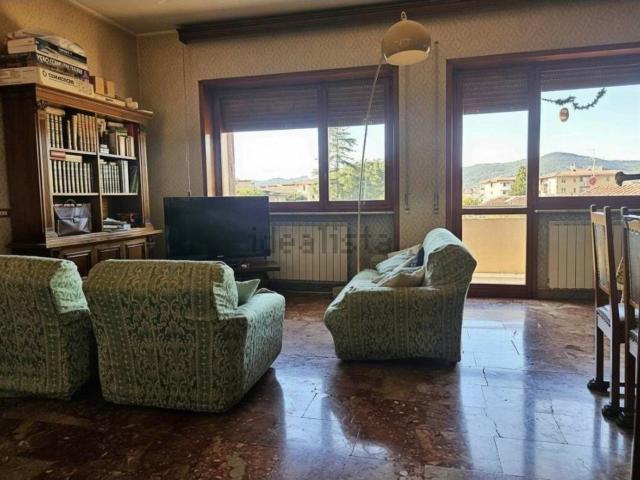 Appartamento in vendita di 140 m² in Via San Marino, 3