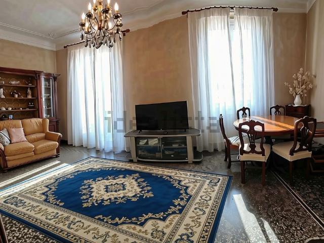 Appartamento in vendita di 140 m² in Via San Martino, 4
