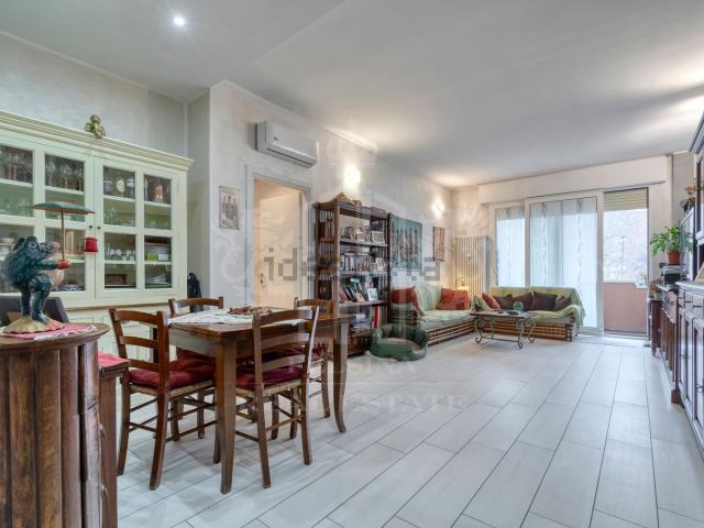 Appartamento in vendita di 140 m² in Via San Donato, 156