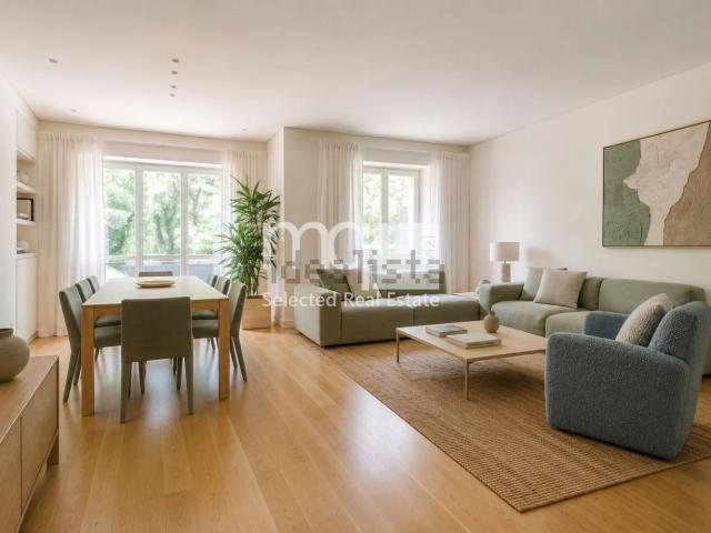 Appartamento in vendita di 140 m² in Via Sansovino, 12