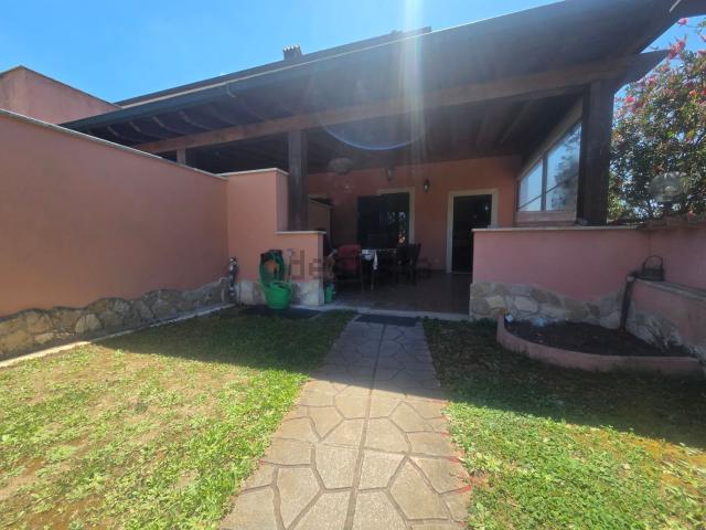 Appartamento in vendita di 140 m² in Via Santa Procula