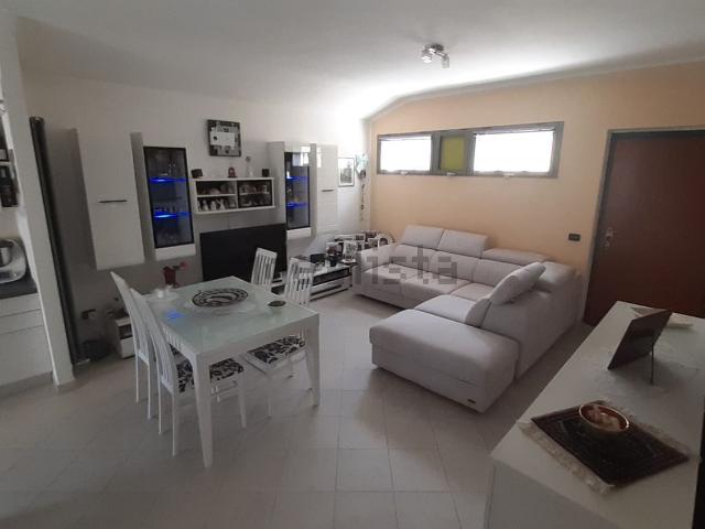 Appartamento in vendita di 140 m² in Via Sarzana