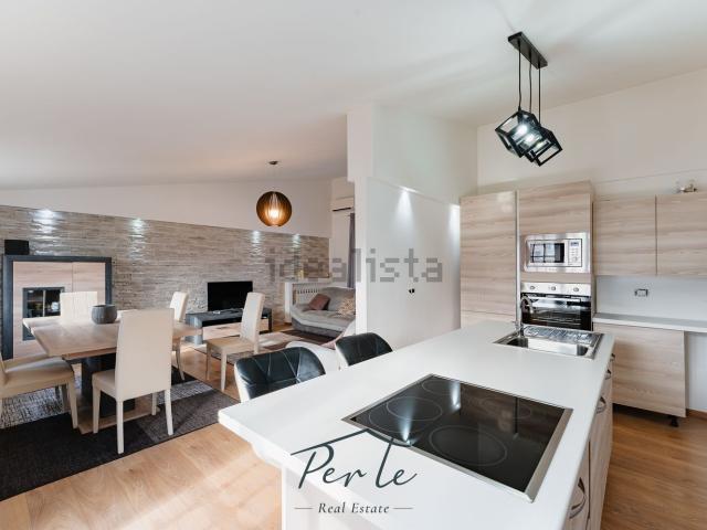 Appartamento in vendita di 140 m² in Via Sebastiano Satta, 11