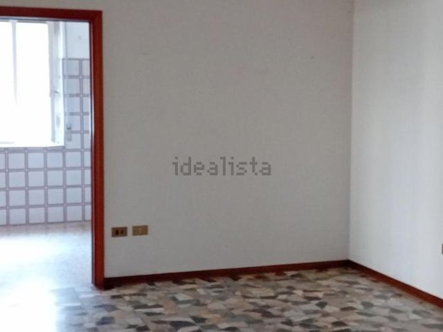 Appartamento in vendita di 140 m² in Via Sicilia