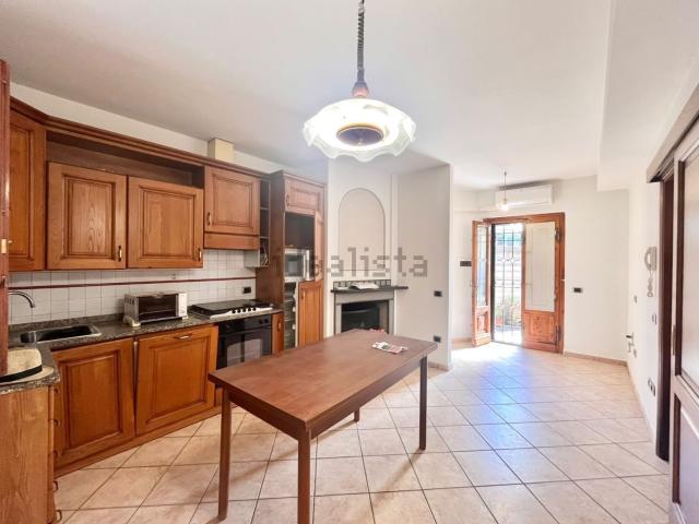 Appartamento in vendita di 140 m² in Via Statale