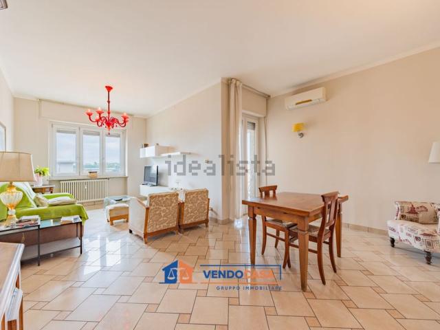 Appartamento in vendita di 140 m² in Via Stefano Talice, 2