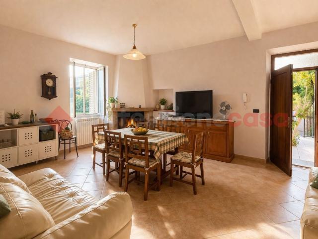 Appartamento in vendita di 140 m² in Via Paterno, 28