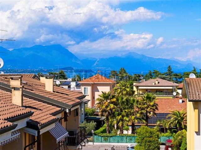 Appartamento in vendita di 140 m² in Via Pace, 37