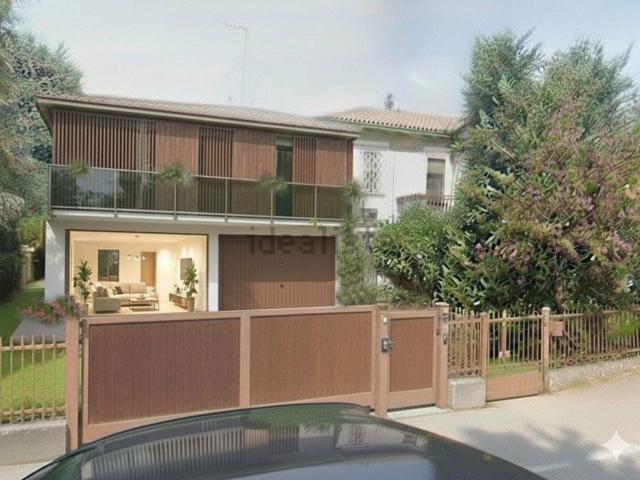 Appartamento in vendita di 140 m² in Via Padova
