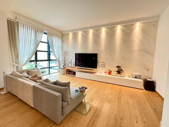 Appartamento in vendita di 140 m² in Via Padova, 38