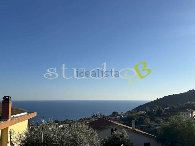 Appartamento in vendita di 140 m² in Via Padre Semeria