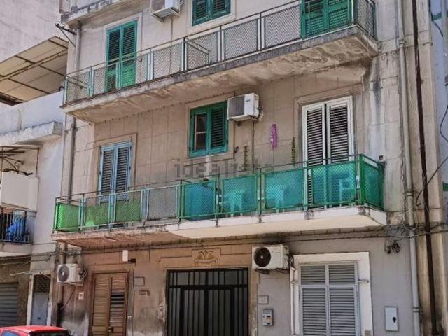 Appartamento in vendita di 140 m² in Via Palermo
