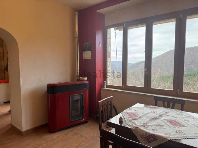 Appartamento in vendita di 140 m² in Via Panoramica