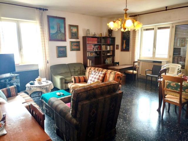 Appartamento in vendita di 140 m² in Via Pantelleria, 5