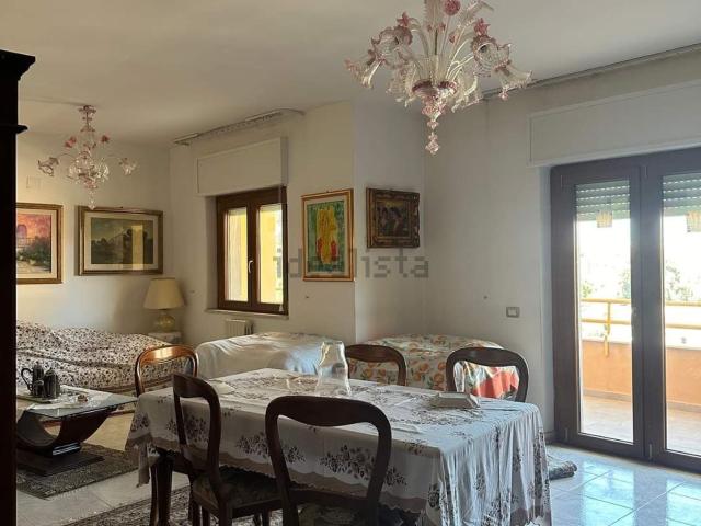Appartamento in vendita di 140 m² in Via Paolo Borsellino