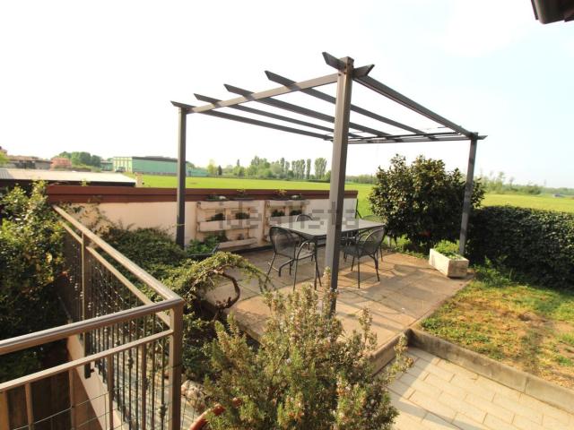 Appartamento in vendita di 140 m² in Via PAPA GIOVANNI
