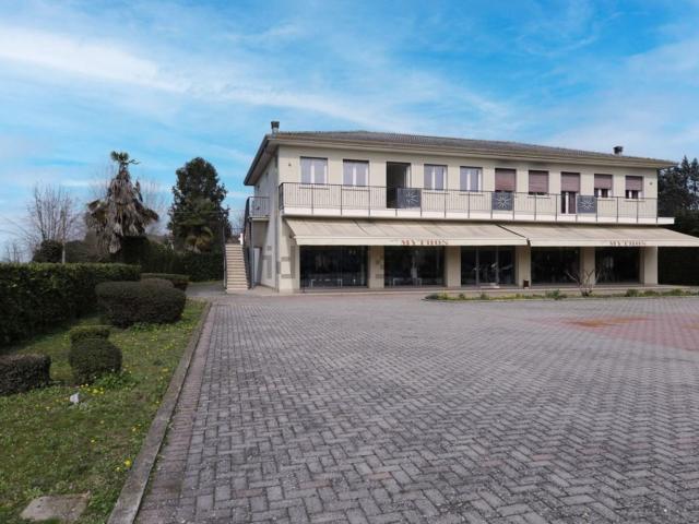 Appartamento in vendita di 140 m² in Via Pasquale Longo