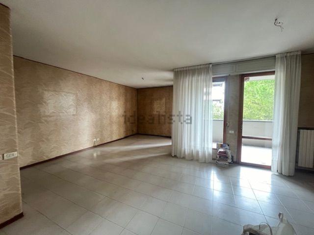 Appartamento in vendita di 140 m² in Via pastrengo