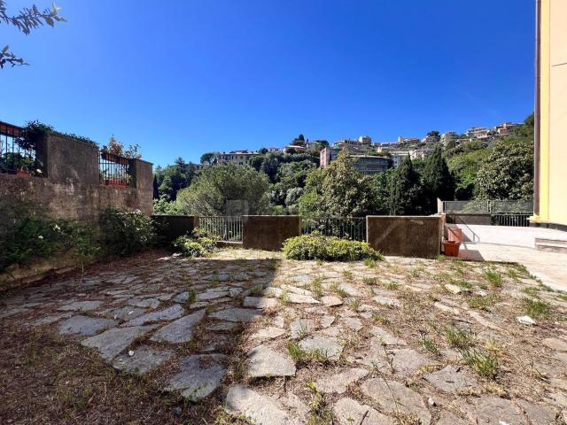 Appartamento in vendita di 140 m² in Via Percy Bysshe Shelley, 35