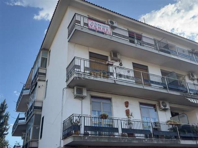 Appartamento in vendita di 140 m² in Via Pietra dell&apos Ova