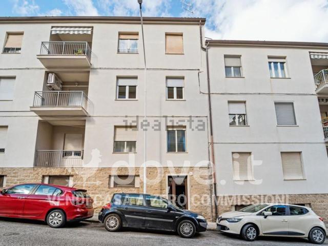 Appartamento in vendita di 140 m² in Via Pietro Canalis, 5