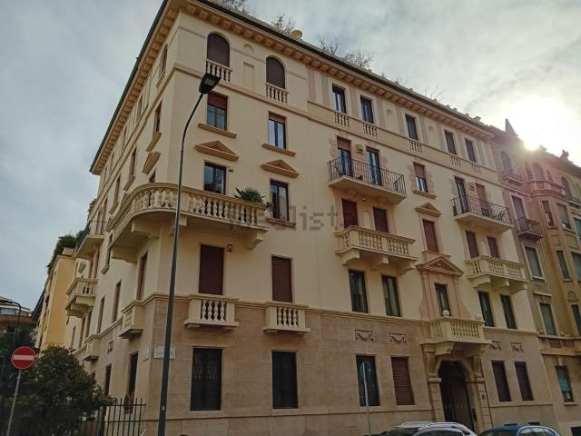 Appartamento in vendita di 140 m² in Via Plutarco, 6