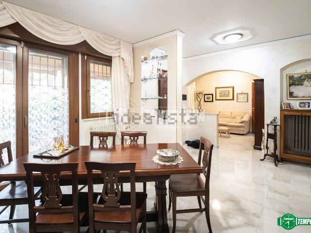 Appartamento in vendita di 140 m² in Via Prealpi, 6