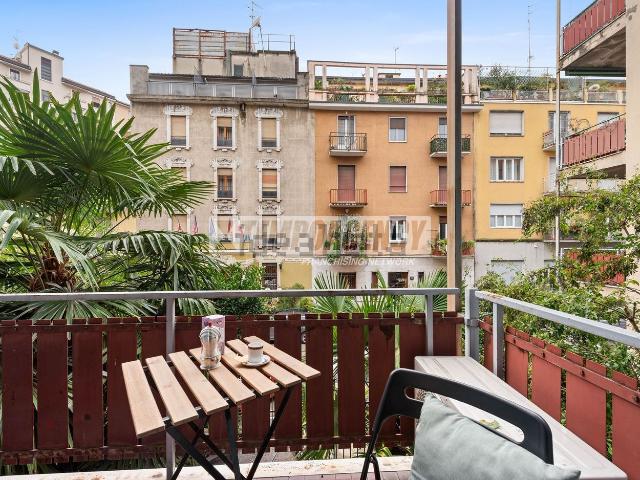 Appartamento in vendita di 140 m² in Via Privata Andrea Pellizzone, 13