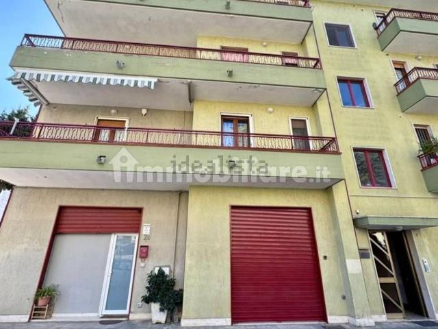 Appartamento in vendita di 140 m² in Via Publio Ovidio Nasone