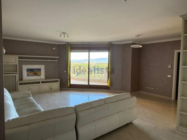Appartamento in vendita di 140 m² in Via Robert Musil, 8
