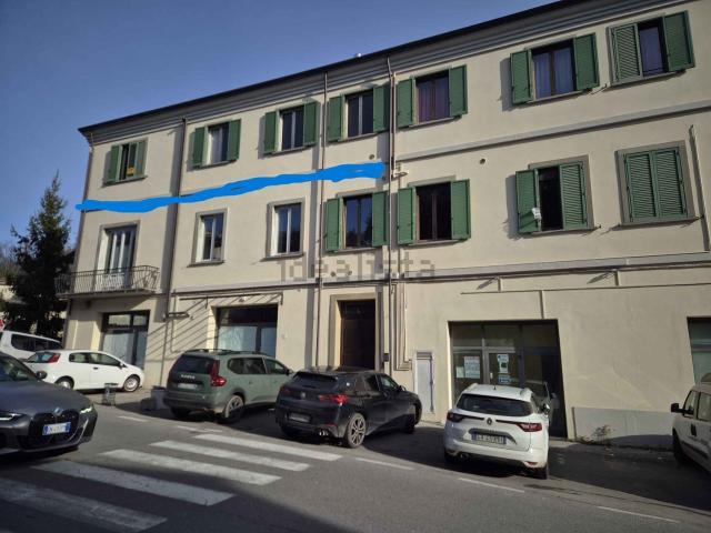Appartamento in vendita di 140 m² in Via Roma, 9