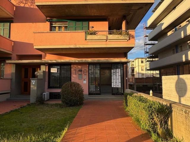 Appartamento in vendita di 140 m² in Via Raffaello Sanzio, 190