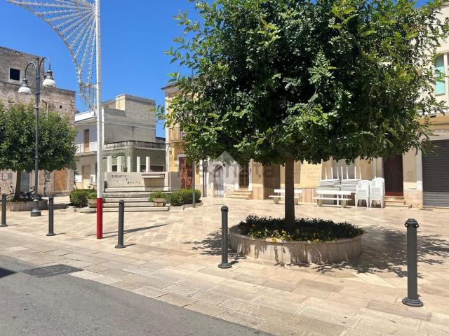 Appartamento in vendita di 140 m² in Via Regina Elena, 26