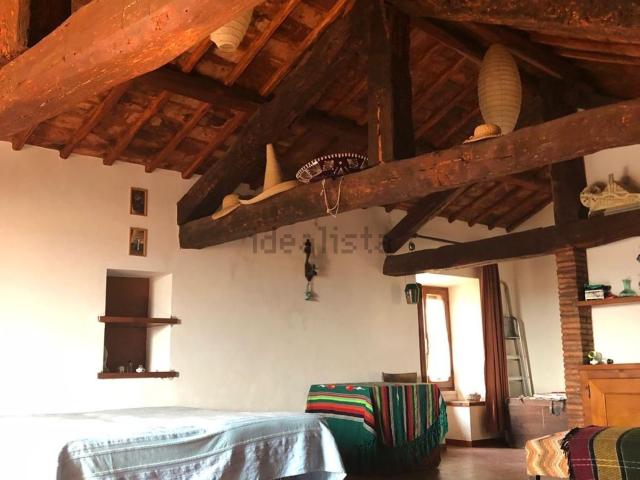 Appartamento in vendita di 140 m² in Via Rimembranze, 8