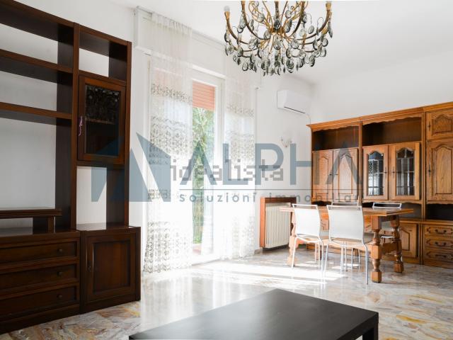 Appartamento in vendita di 140 m² in Via Tommaso Zoffili