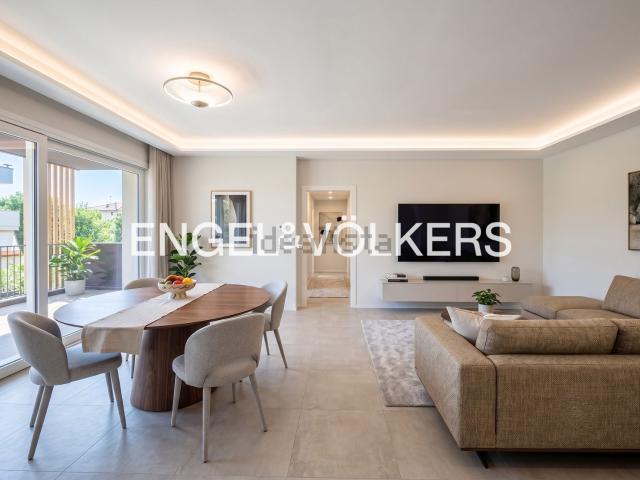 Appartamento in vendita di 140 m² in Via Torre, 130