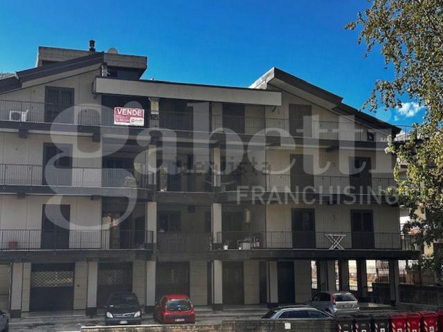 Appartamento in vendita di 140 m² in Via Taverna Campanile, 209