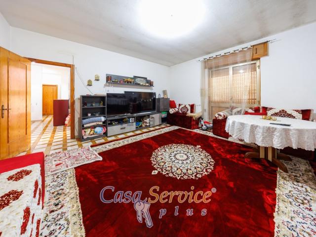 Appartamento in vendita di 140 m² in Via Trieste