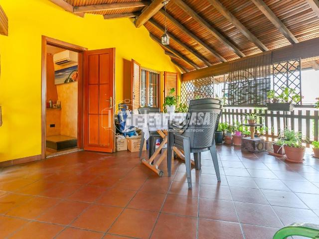 Appartamento in vendita di 140 m² in Via V. Veneto, 2
