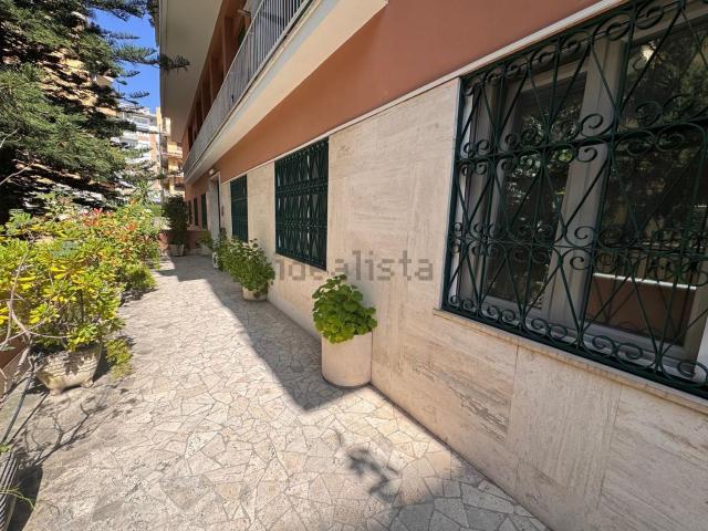 Appartamento in vendita di 140 m² in Via Val Sillaro, 15