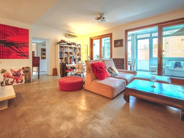 Appartamento in vendita di 140 m² in Via Vallombrosa