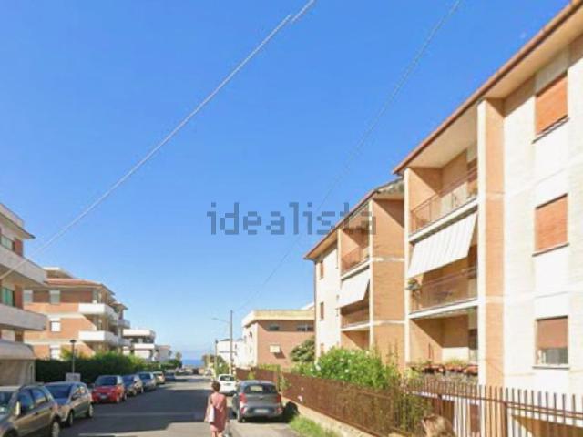 Appartamento in vendita di 140 m² in Via Varese