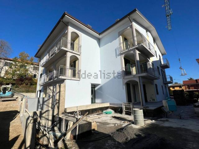 Appartamento in vendita di 140 m² in Via Vecchia di Plodio, 1