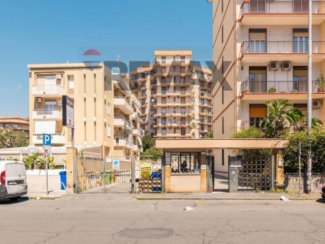 Appartamento in vendita di 140 m² in Via Vitaliano Brancati, 20