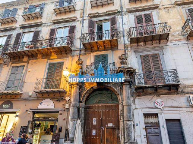 Appartamento in vendita di 140 m² in Via Vittorio Emanuele via chiavettieri