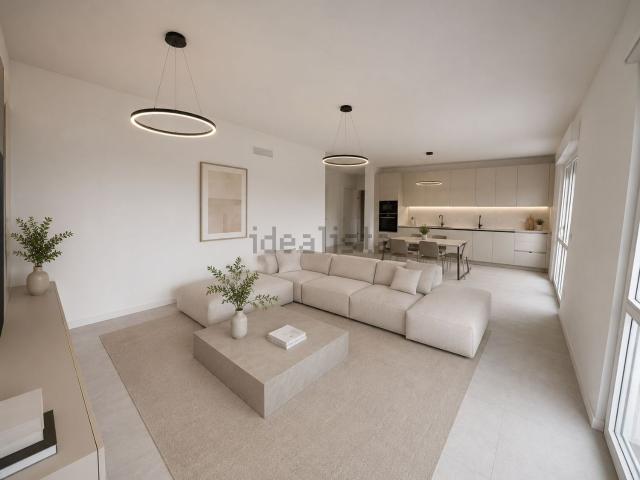 Appartamento in vendita di 140 m² in Via Vittorio Veneto